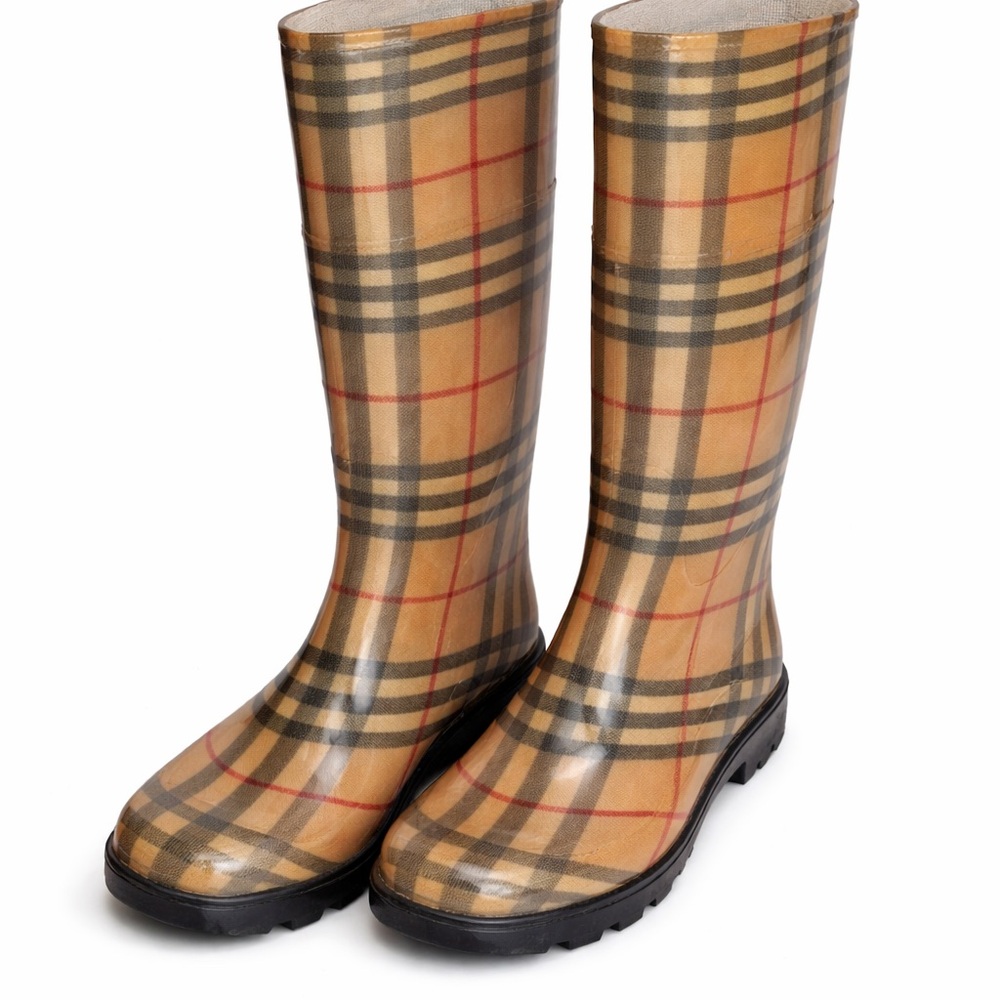 Burberry Nova Check Rubber Rain Boots | Classic Check | Designer Rain Boots - Picture 12 of 12